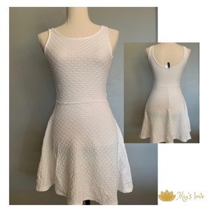 Divided dress size 2 white